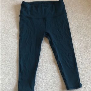 LULULEMON dark teal crops, size 4